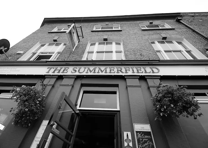 Summerfield Pub & Boutique Rooms London